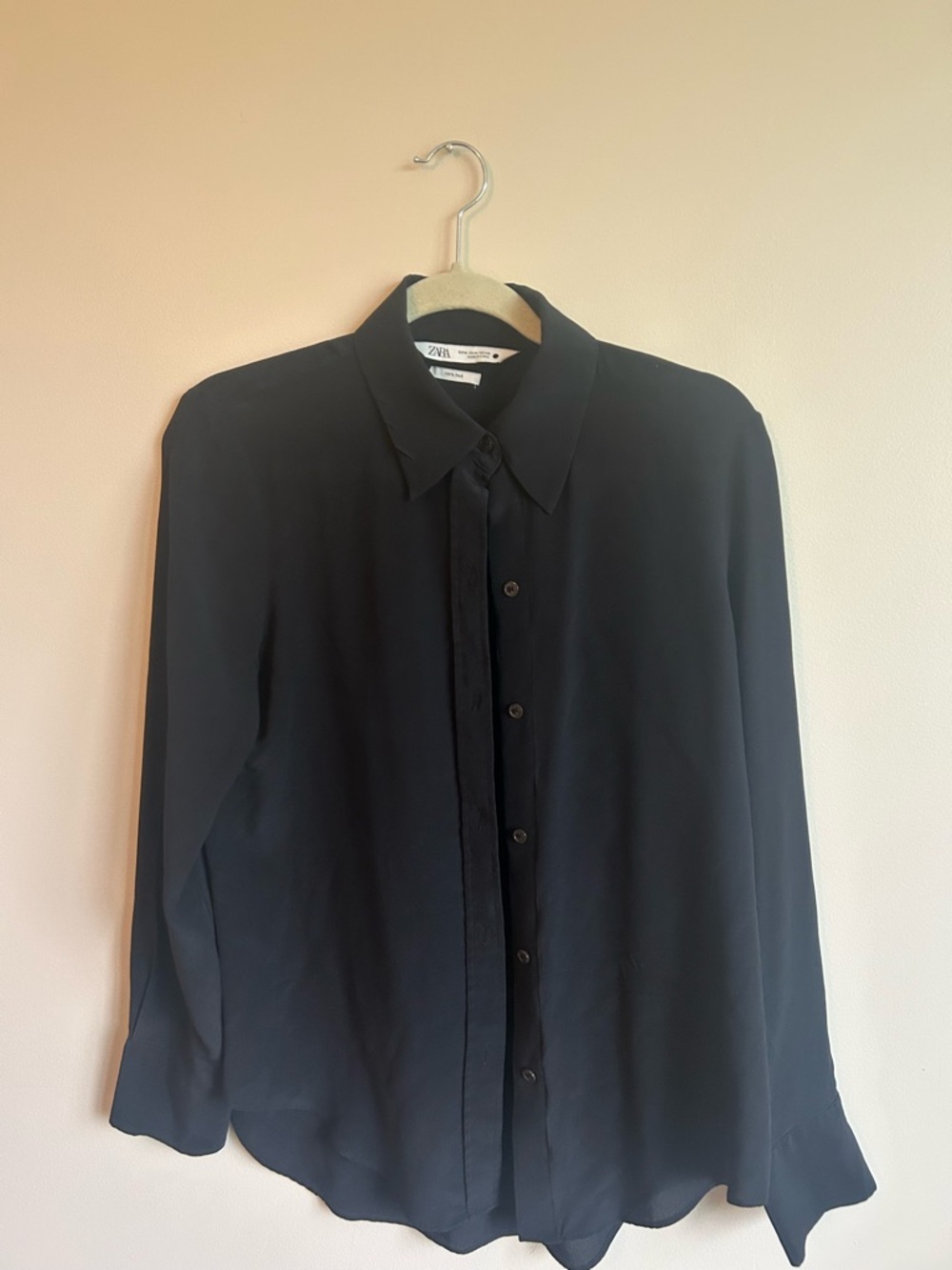 Zara women Black Long-Sleeve Button-Up Shirt-100%Silk